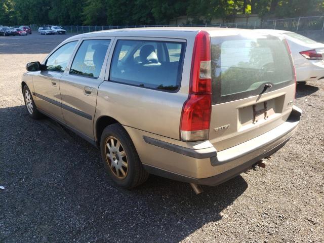 YV1SW61R922240866 - 2002 VOLVO V70 GOLD photo 3