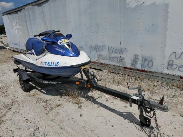 ZZN29558C202 - 2002 BOMBARDIER SEADOO TWO TONE photo 1