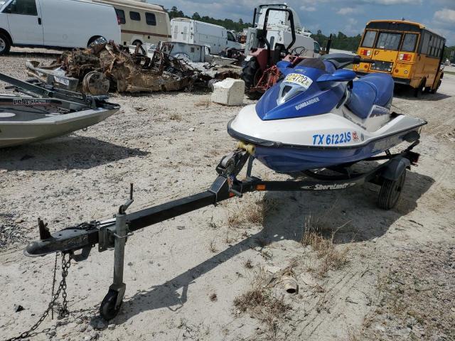 ZZN29558C202 - 2002 BOMBARDIER SEADOO TWO TONE photo 2