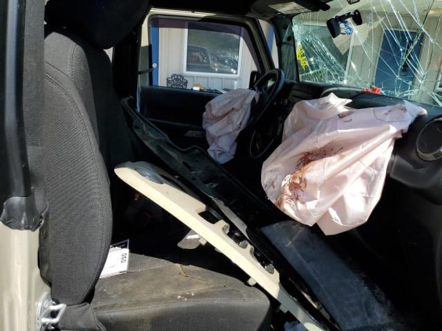 1C4AJWAG5JL831297 - 2018 JEEP WRANGLER S TAN photo 5