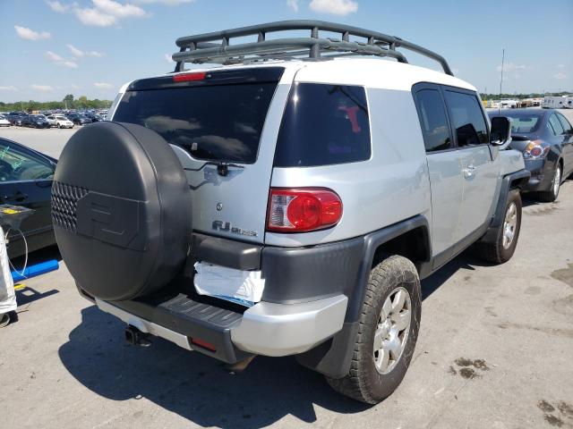 JTEBU11F870078974 - 2007 TOYOTA FJ CRUISER SILVER photo 4