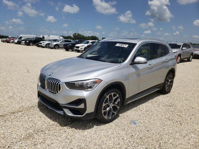 WBXJG7C09M5T70704 - 2021 BMW X1 SDRIVE2 SILVER photo 2