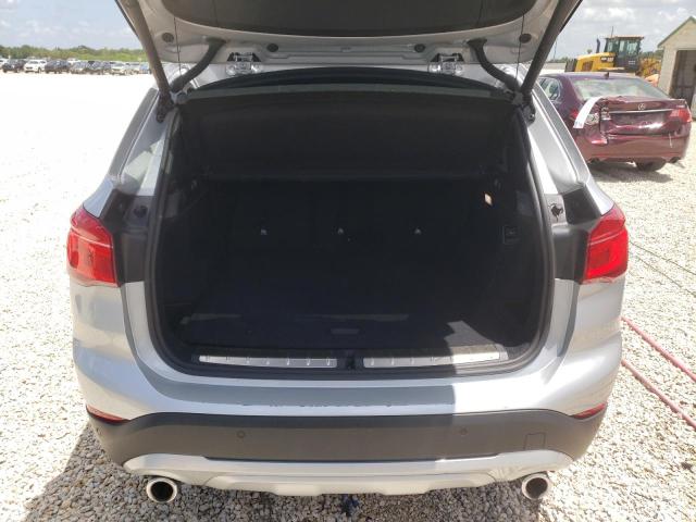 WBXJG7C09M5T70704 - 2021 BMW X1 SDRIVE2 SILVER photo 9