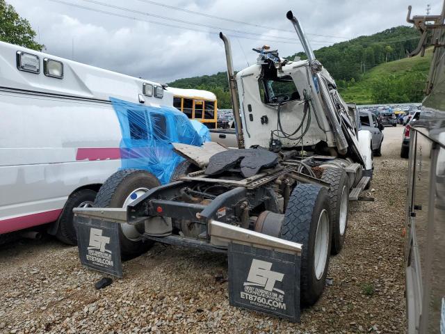 3AKJGNFG1KDKM3949 - 2019 FREIGHTLINER 122SD WHITE photo 4