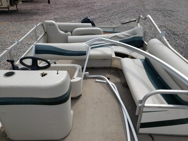 STR77019L304 - 2004 STARCRAFT BOAT WHITE photo 6