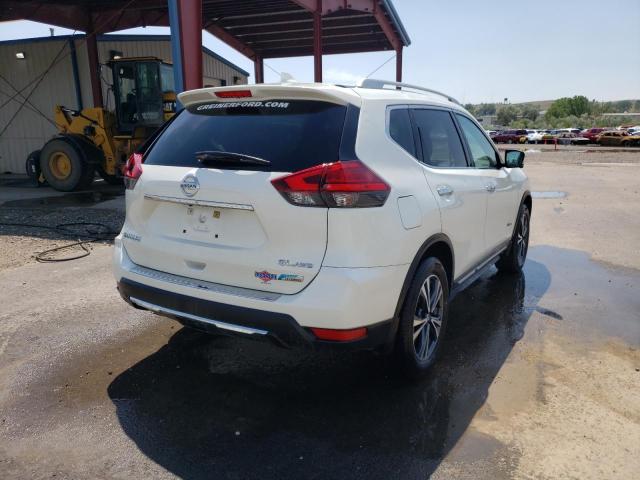 5N1ET2MV4HC776278 - 2017 NISSAN ROGUE SV H WHITE photo 4