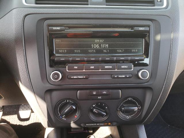 3VW1K7AJ5DM385795 - 2013 VOLKSWAGEN JETTA BASE WHITE photo 9