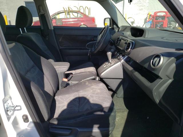 JTLZE4FE6EJ052452 - 2014 TOYOTA SCION XB Weiß Foto 5