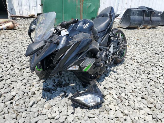 JKAEXEJ15KDA03281 - 2019 KAWASAKI EX650 J BLACK photo 2