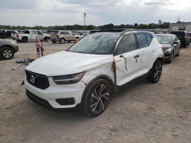 YV4162XZ8K2004692 - 2019 VOLVO XC40 T5 MO WHITE photo 2