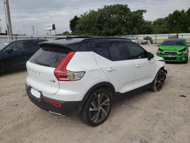 YV4162XZ8K2004692 - 2019 VOLVO XC40 T5 MO WHITE photo 4