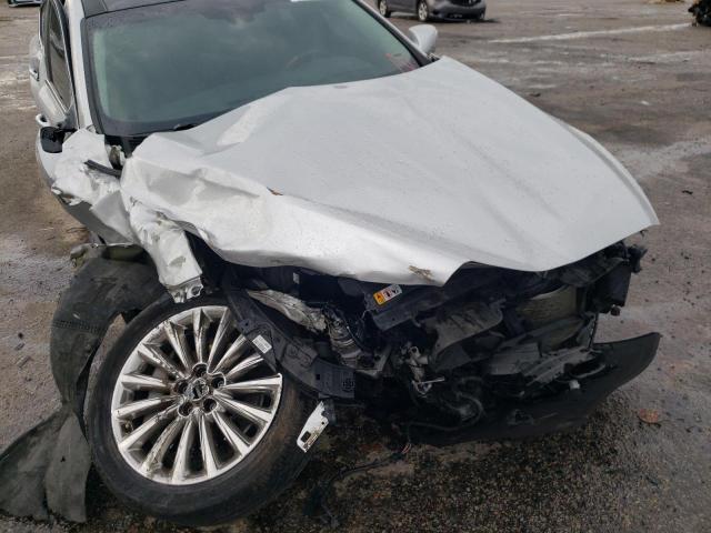 KNALW4D45F6022417 - 2015 KIA K900 SILVER photo 9