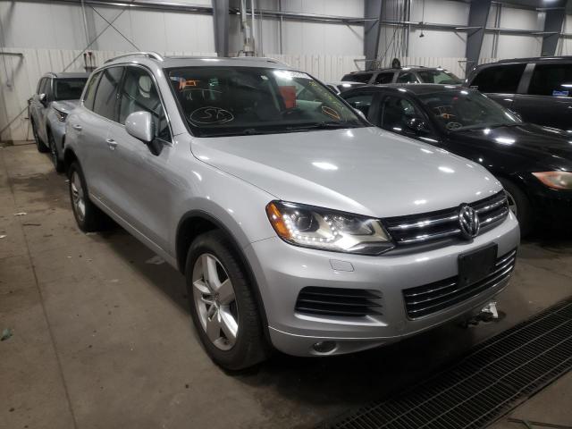 WVGFF9BP5BD005368 - 2011 VOLKSWAGEN TOUAREG V6 SILVER photo 1