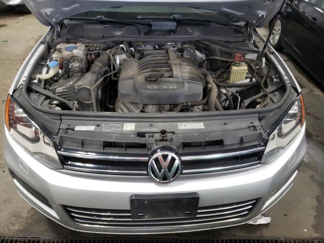 WVGFF9BP5BD005368 - 2011 VOLKSWAGEN TOUAREG V6 SILVER photo 7