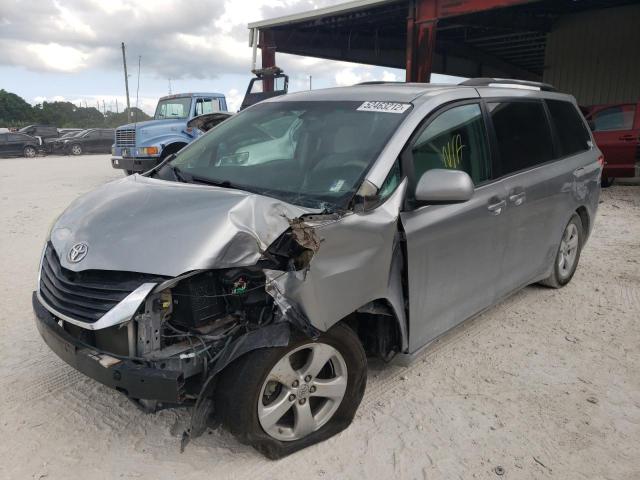 5TDKK3DC9BS045740 - 2011 TOYOTA SIENNA LE SILVER photo 2