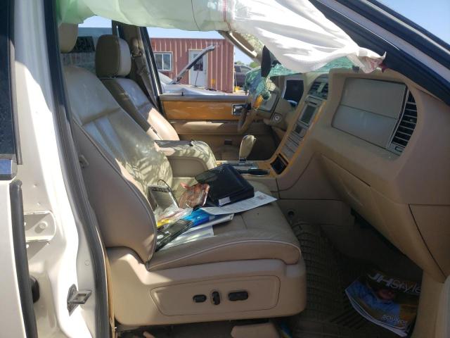 5LMFU285X8LJ09014 - 2008 LINCOLN NAVIGATOR 白色 照片 5