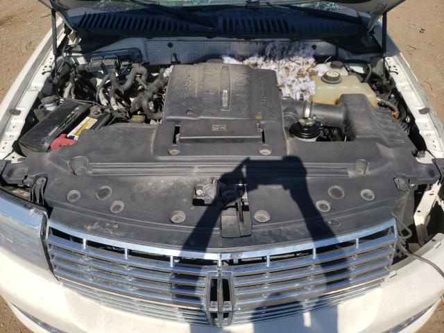 5LMFU285X8LJ09014 - 2008 LINCOLN NAVIGATOR 白色 照片 7