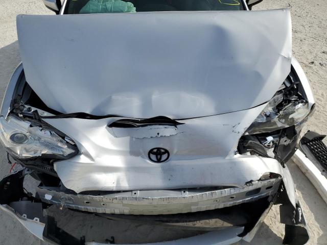 JF1ZNAA17D2705643 - 2013 TOYOTA SCION FR-S SILVER photo 7