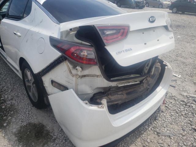 KNAGM4AD0F5088164 - 2015 KIA OPTIMA HYB WHITE photo 9