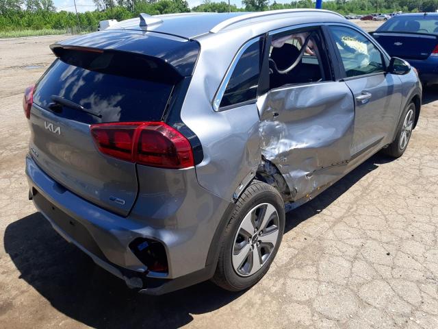 KNDCB3LC4N5537527 - 2022 KIA NIRO LX GRAY photo 4