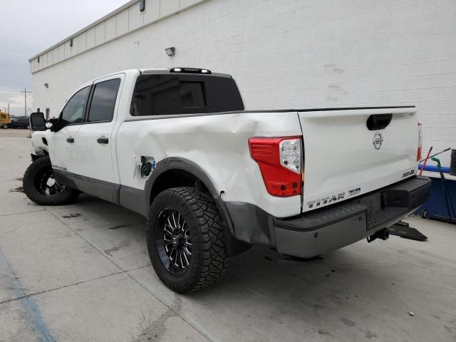 1N6BA1F47JN519571 - 2018 NISSAN TITAN XD S WHITE photo 3