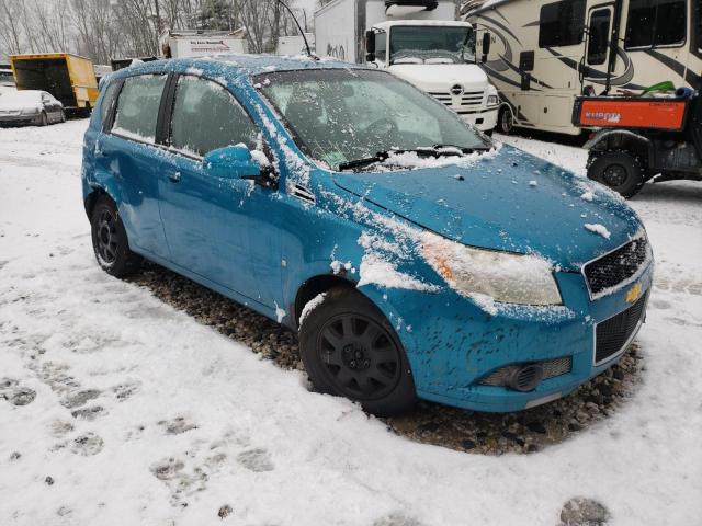 KL1TD66E49B389399 - 2009 CHEVROLET AVEO LS BLUE photo 1