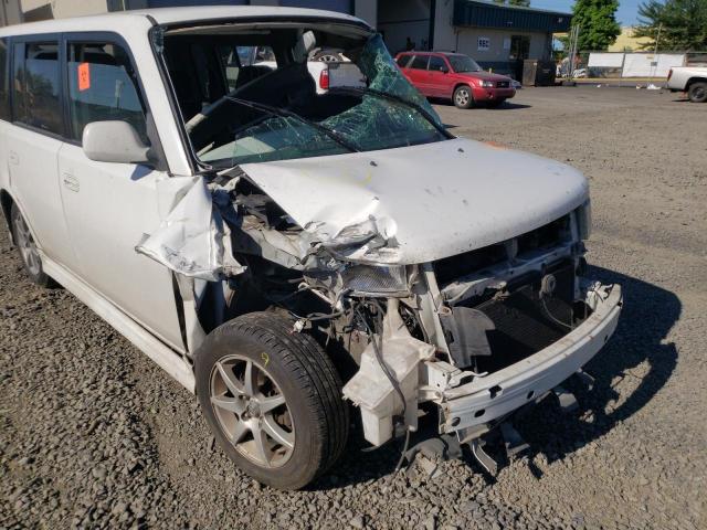 JTLKT334464099444 - 2006 TOYOTA SCION XB 白色 照片 9