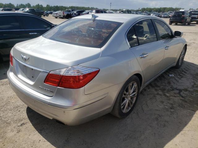 KMHGC4DF7AU097005 - 2010 HYUNDAI GENESIS 4. GRAY photo 4