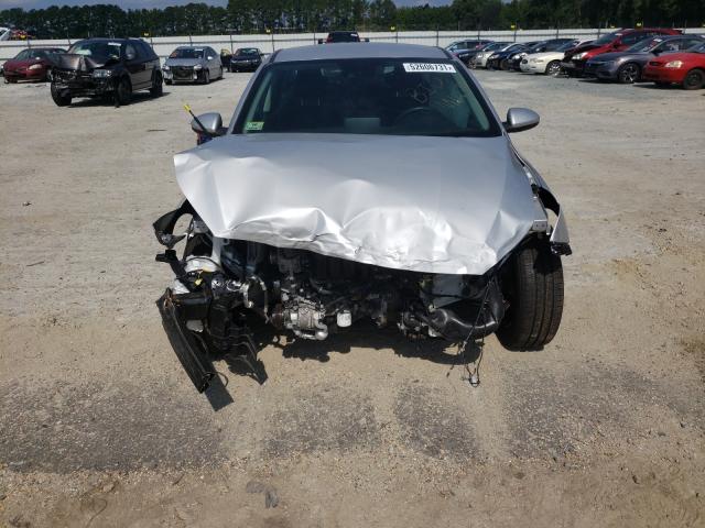 3KPF24AD0LE161456 - 2020 KIA FORTE FE SILVER photo 9