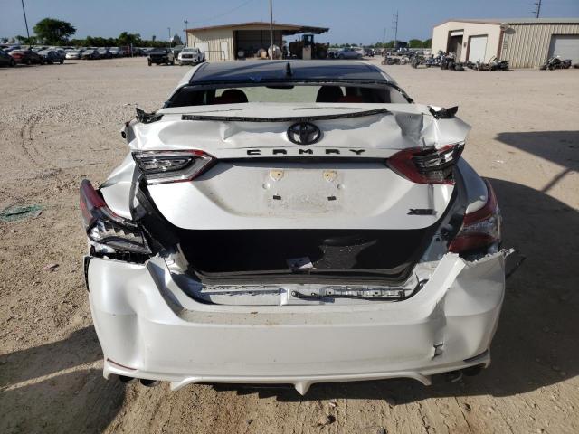 4T1K61AK9MU598628 - 2021 TOYOTA CAMRY XSE WHITE photo 9