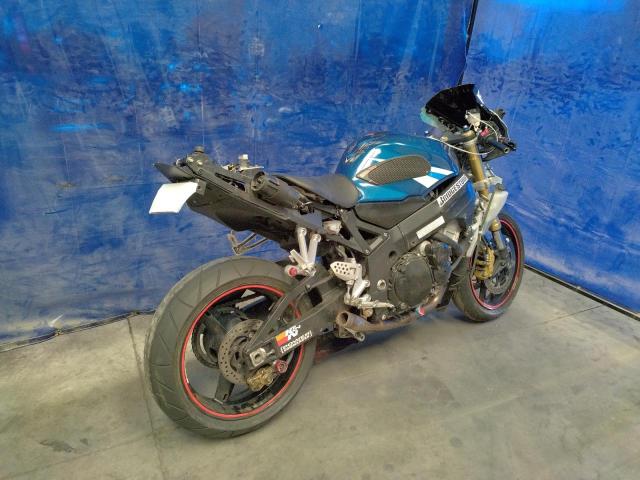 JS1GN7CA252105450 - 2005 SUZUKI GSX-R600 K TWO TONE photo 4