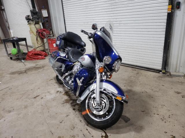 1HD1FCW166Y693802 - 2006 HARLEY-DAVIDSON FLHTCUI 双色 照片 1