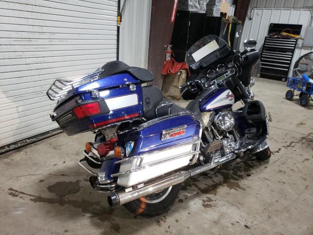 1HD1FCW166Y693802 - 2006 HARLEY-DAVIDSON FLHTCUI 双色 照片 4