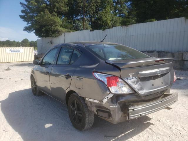 3N1CN7APXJL831600 - 2018 NISSAN VERSA S GRAY photo 3