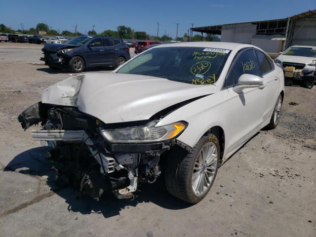 1FA6P0HD8G5131421 - 2016 FORD FUSION SE  photo 2