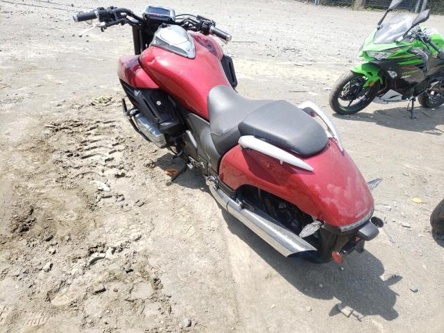 JH2SC6805FK100140 - 2015 HONDA GL1800 C RED photo 3