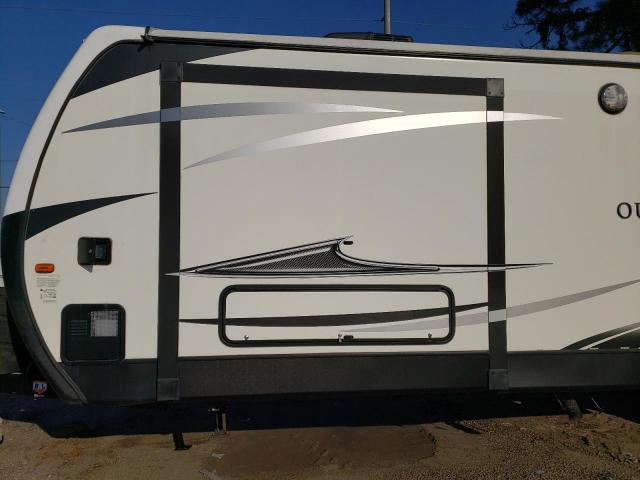 4YDT3262XHB452754 - 2017 KEYSTONE OUTBACK WHITE photo 8