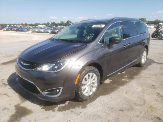 2C4RC1EG5JR131278 - 2018 CHRYSLER PACIFICA T CHARCOAL photo 2