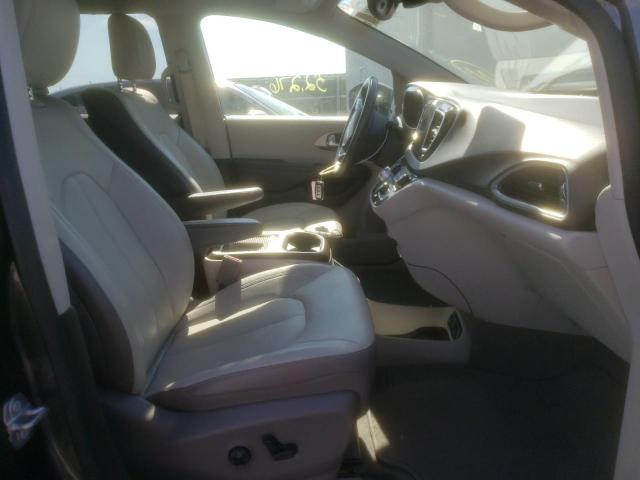 2C4RC1EG5JR131278 - 2018 CHRYSLER PACIFICA T CHARCOAL photo 5