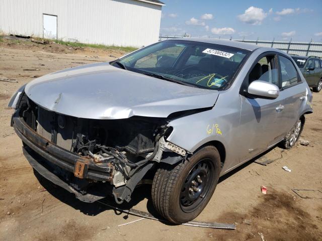 KNAFU4A24A5097825 - 2010 KIA FORTE EX SILVER photo 2