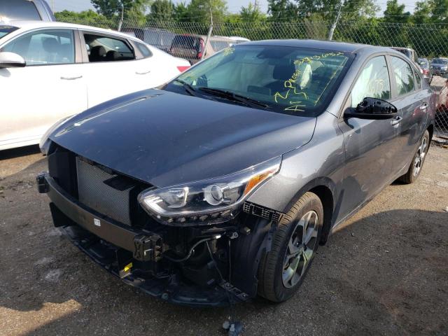 3KPF24AD0ME412963 - 2021 KIA FORTE FE GRAY photo 2