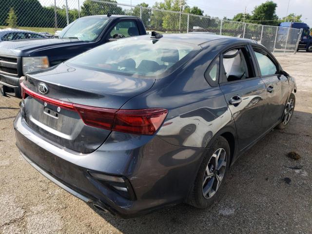 3KPF24AD0ME412963 - 2021 KIA FORTE FE GRAY photo 4