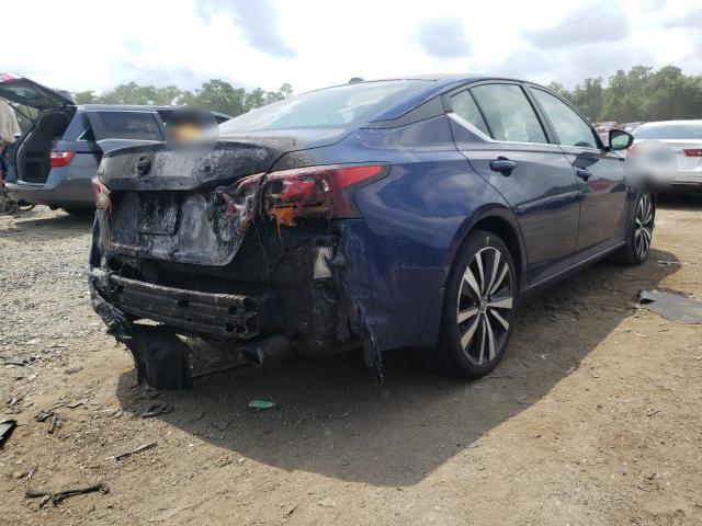 1N4BL4CW1LC266370 - 2020 NISSAN ALTIMA BLUE photo 4