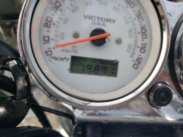 5VPCB16D253009328 - 2005 VICTORY MOTORCYCLES VEGAS 银色 照片 8