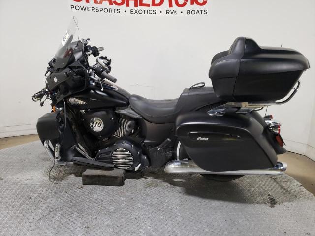 56KTKDBB4L3387436 - 2020 INDIAN MOTORCYCLE CO. ROADMASTER BLACK photo 3