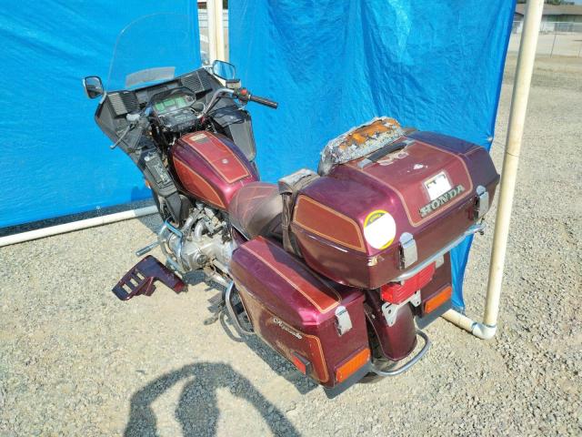 1HFSC0221DA315121 - 1983 HONDA GL1100 A BURGUNDY photo 3