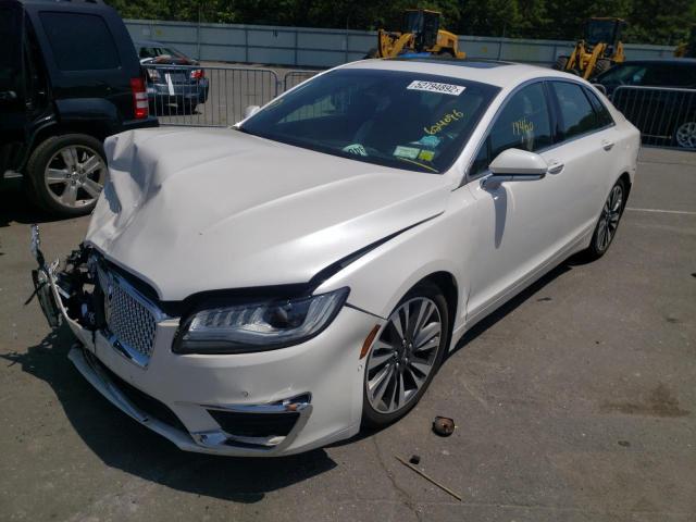 3LN6L5F98KR624096 - 2019 LINCOLN MKZ RESERV WHITE photo 2