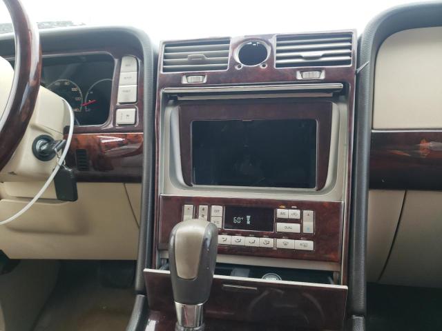 5LMFU27R23LJ39539 - 2003 LINCOLN NAVIGATOR თეთრი ფოტო 9