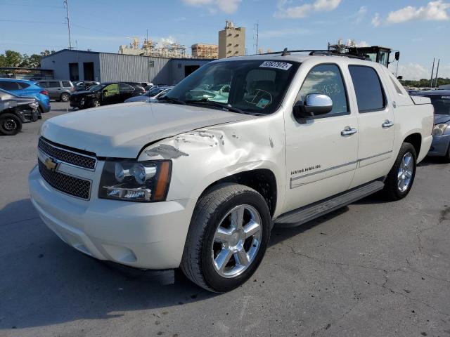 3GNMCGE05DG168882 - 2013 CHEVROLET AVALANCHE LTZ  photo 2