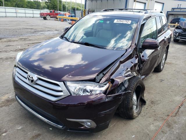 5TDDK3EH3DS211238 - 2013 TOYOTA HIGHLANDER BURGUNDY photo 2